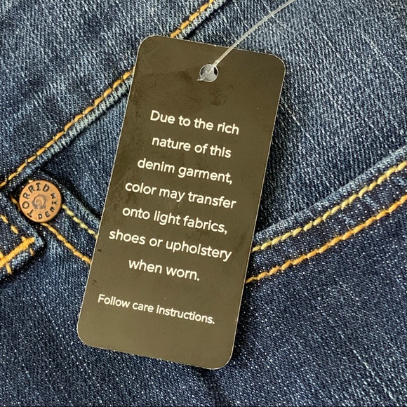 Torrid Denim Jeans Hi-Rise Dark Blue Wash 5 Pocket Stretch Raw Hem - Picture 5 of 12